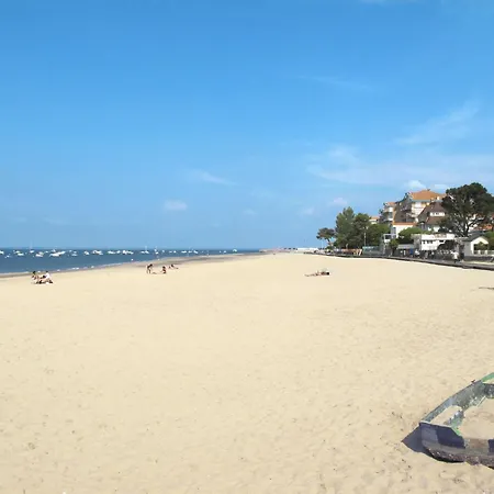 Eugenie-4 By Interhome