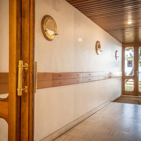 Eugenie-4 By Interhome