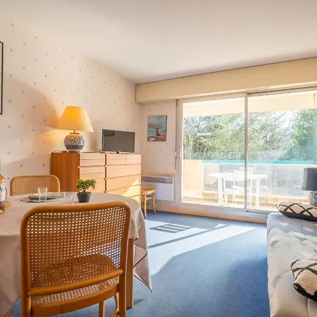 Apartment Eugenie-4 By Interhome