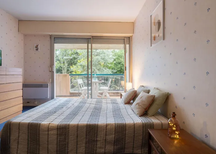 Апартаменты Eugenie-4 By Interhome *